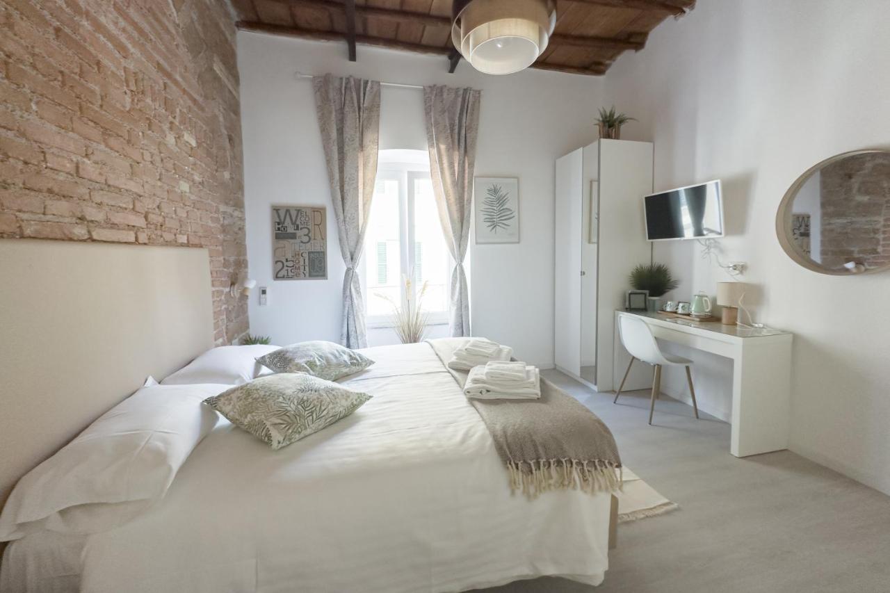 White Ostilia Apartments Rome Bagian luar foto