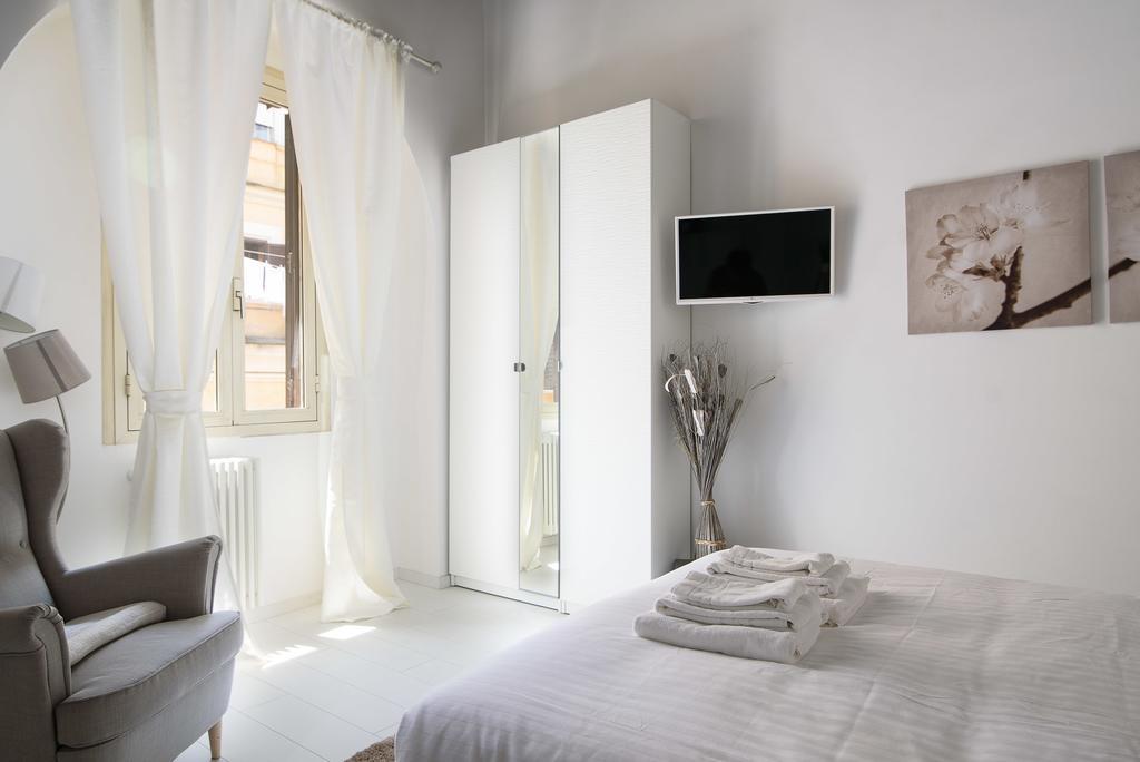 White Ostilia Apartments Rome Bagian luar foto