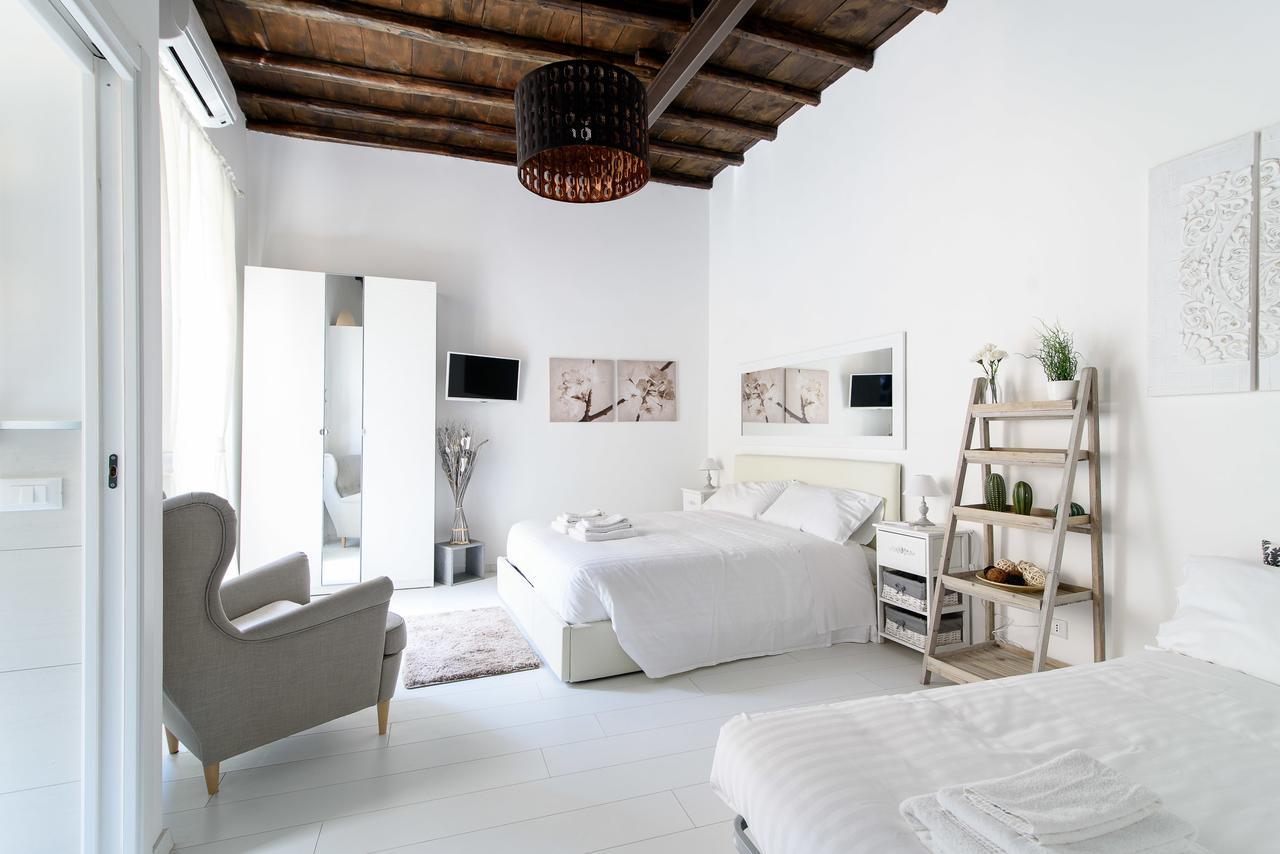 White Ostilia Apartments Rome Bagian luar foto